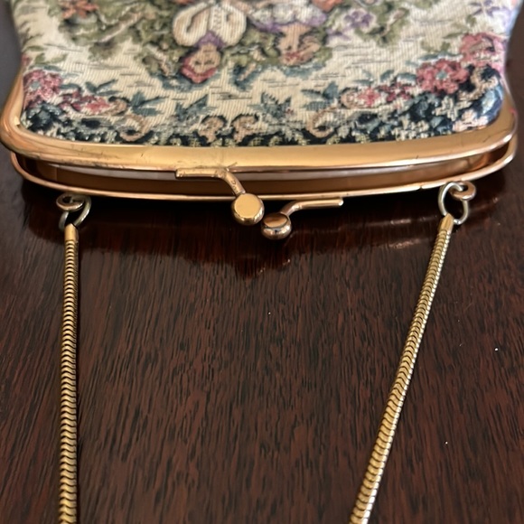 Vintage Tapestry Purse, L and M Spotlite Exclusive, Circa 1950 - Picture 8 of 16